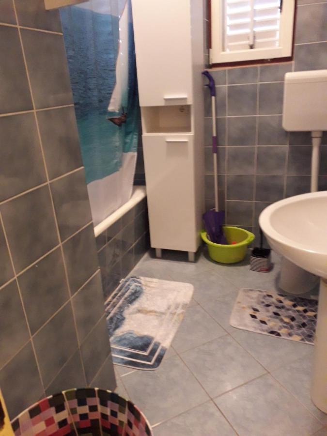 Apartment Kampor 4972B מראה חיצוני תמונה